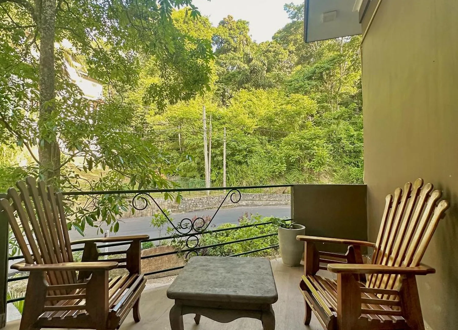 Kandy Forest Villa Hotel