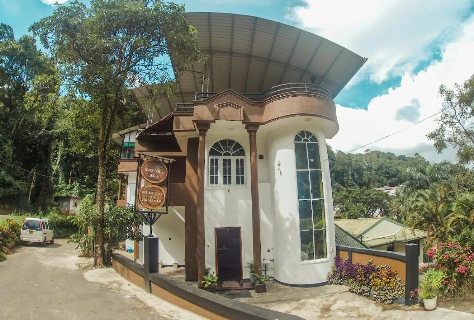 Kandy Forest Villa Hotel